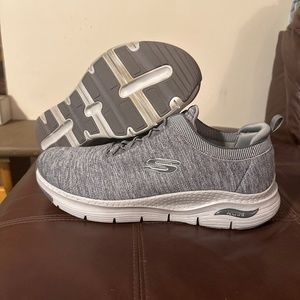 Sketchers Archfit